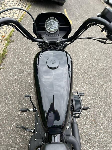Harley-Davidson XL 1200NS Iron (2020) - fotka 9 z 14
