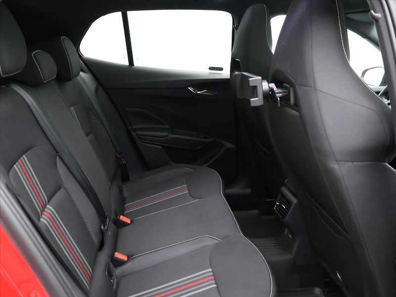 Škoda Fabia 1,0 TSI 85kW CZ Monte Carlo - fotka 12 z 36