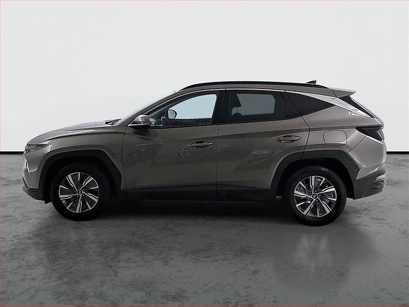 Hyundai Tucson (2023) 1.6 T-GDI - fotka 3 z 17