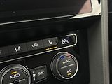 Volkswagen Passat 2,0 R-LINE DSG 4X4 VC DCC PANO - náhled 25