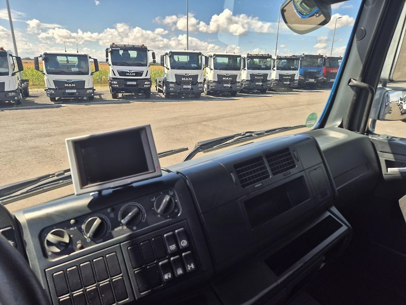 MAN TGL 12.180 NOVÝ NOSIČ KONTEJNERU 8 - fotka 16 z 22