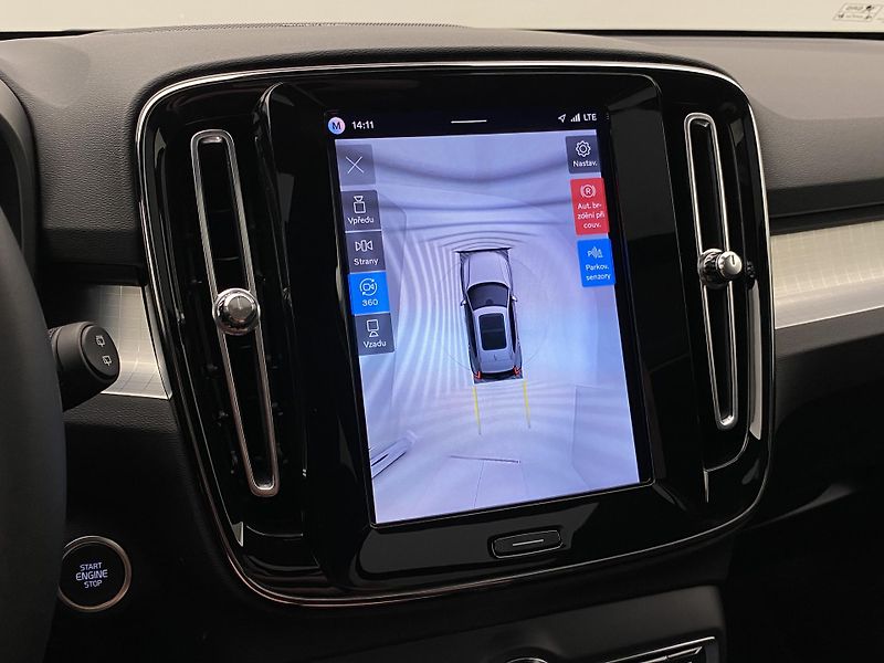 Volvo XC40 (2026) B3 AUT DARK ULTRA  - fotka 60 z 60