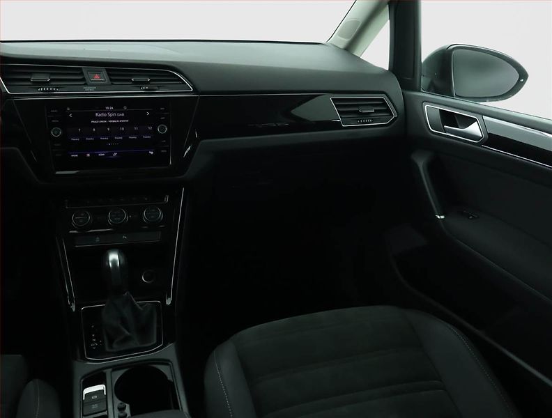 Volkswagen Touran (2021) Highline 2.0 TDI - fotka 8 z 21