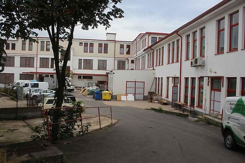 Budova v Týnci nad Sázavou po rekonstrukci