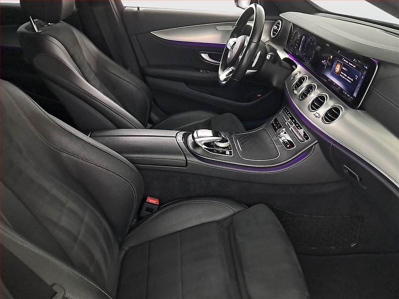 Mercedes-Benz Třídy E (2019) E 400 d - fotka 9 z 18