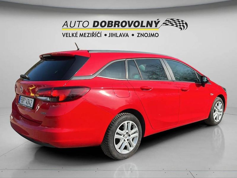 Opel Astra K 1.4 TURBO  Sports Tourer Fle - fotka 9 z 44