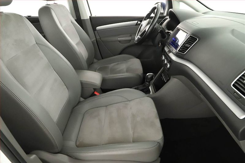 Volkswagen Sharan (2015) 2.0 TDI, Automat, Kůže - fotka 14 z 15
