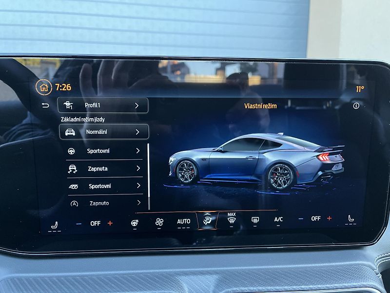 Ford Mustang (2024) 5.0 GT Perform 328 kW Man, DPH - fotka 29 z 46