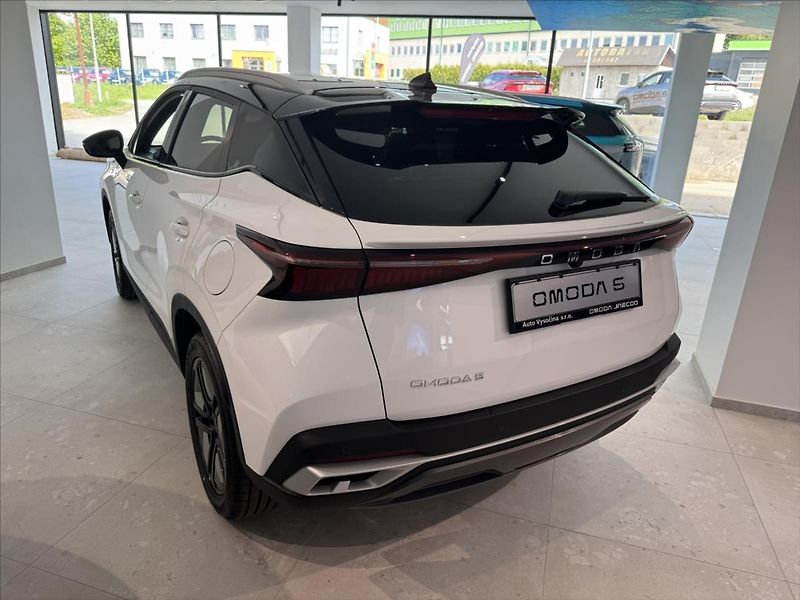 Omoda 5 (2026) 1,6 TGDi PREMIUM FACELIFT - fotka 3 z 16