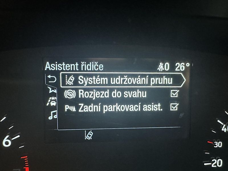 Ford Fiesta Trend 1.0 EcoBoost 95k man - fotka 14 z 20