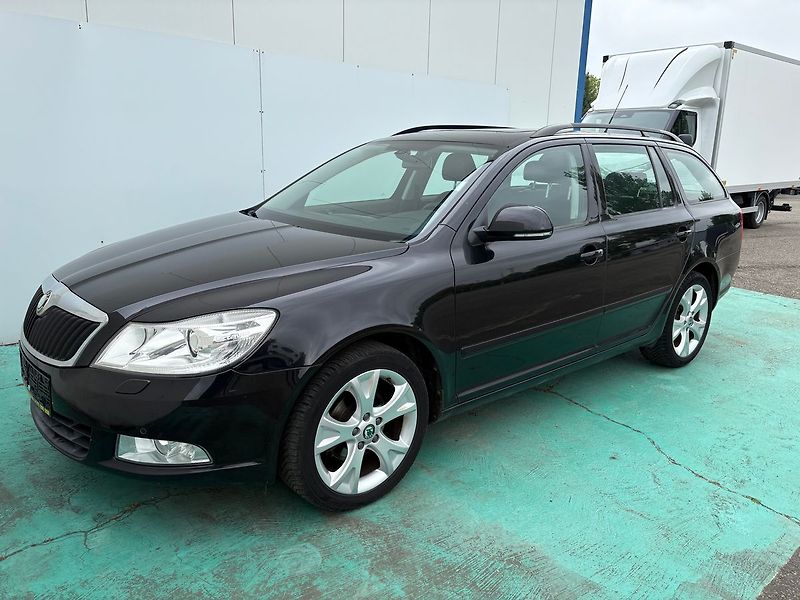 Škoda Octavia 1.4TSI, 90kW, DSG, Elegance - fotka 3 z 28