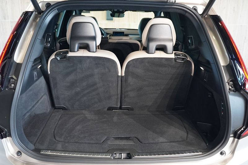 Volvo XC90 T8 ULTRA Bright, Masáž, Bowers - fotka 15 z 50