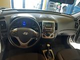 Hyundai i30 1.6 i Combi KLIMA zadáno !!! - náhled 9