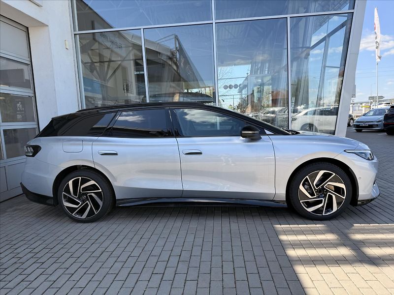 Volkswagen ID.7 Tourer (2025) 210 kW 77kWh  Pro People - fotka 4 z 23
