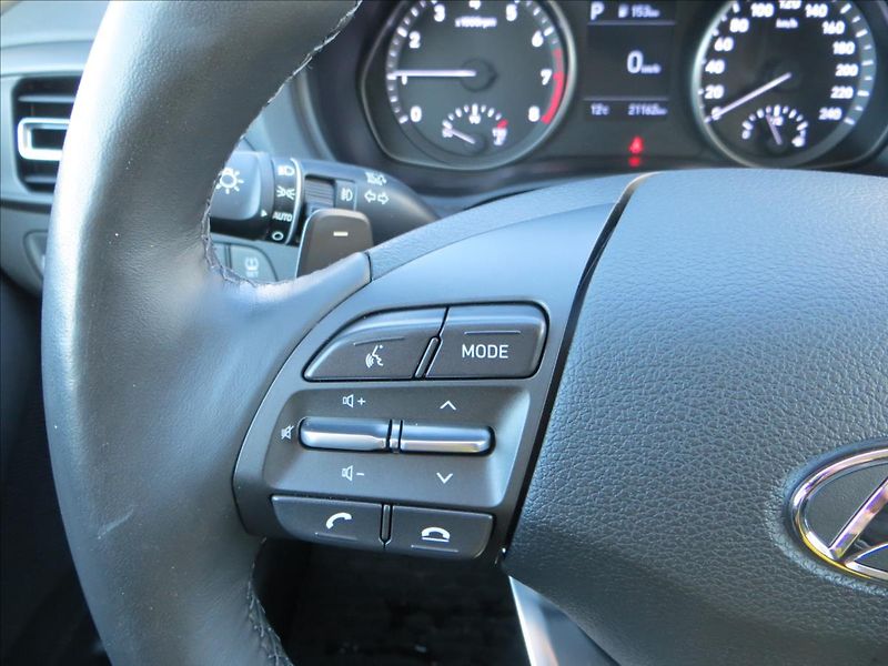 Hyundai i30 1,0 T-GDI Smart AUT7 ČR TOP - fotka 18 z 23