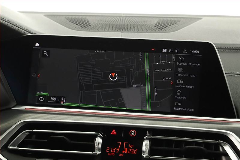 BMW X6 (2022) xDrive40i, ACC, Výhřev, Kamera - fotka 17 z 28