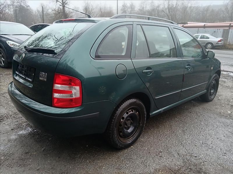 Škoda Fabia 1,4 i automat - fotka 11 z 20