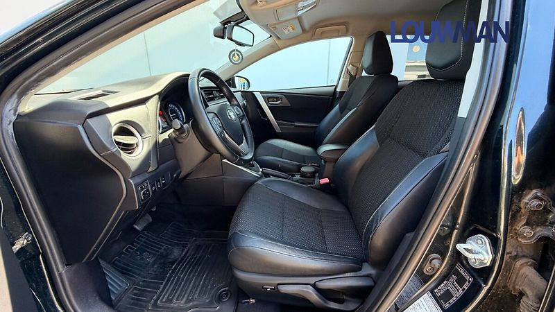 Toyota Auris AT STYLE - fotka 11 z 19