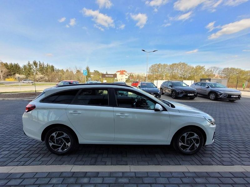 Hyundai i30 (2026) WG 1,6 T-GDI DCT GO CZECH   - fotka 6 z 14