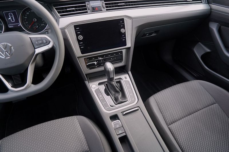 Volkswagen Passat (2020) B8 2.0TDi 90kW DSG - fotka 34 z 45