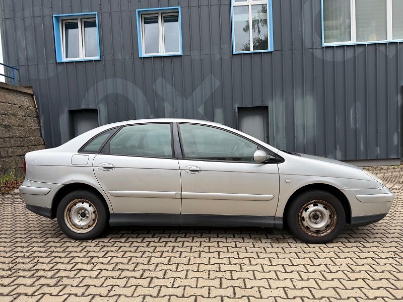 Citroën C5 2,0 HDi  - fotka 6 z 21