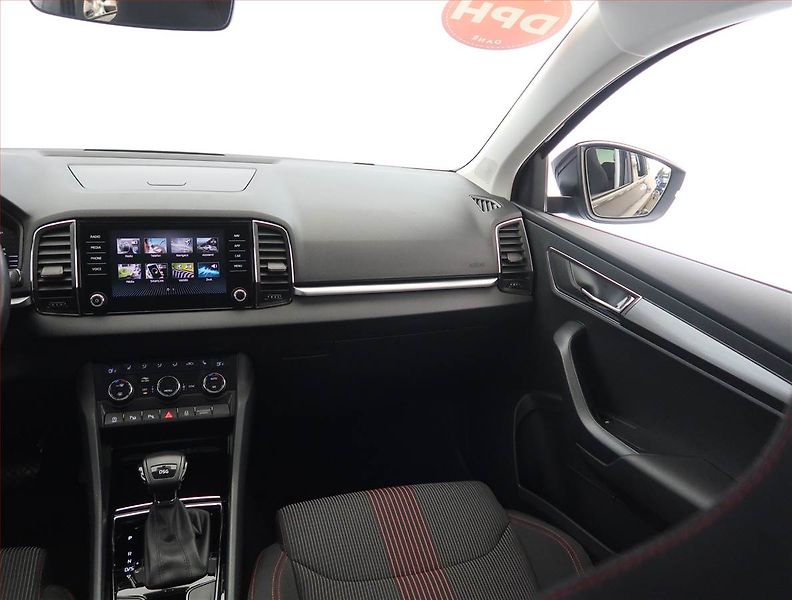 Škoda Karoq (2022) 1.5 TSI, digi klima - fotka 8 z 28