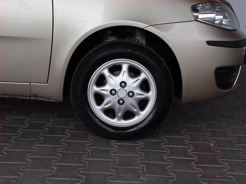 Fiat Punto (2010) 1.2 60 , po STK, Tažné - fotka 14 z 15