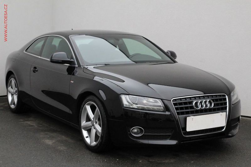 Audi A5 (2010) 2.0 TFSi quattro, S-line - fotka 1 z 3