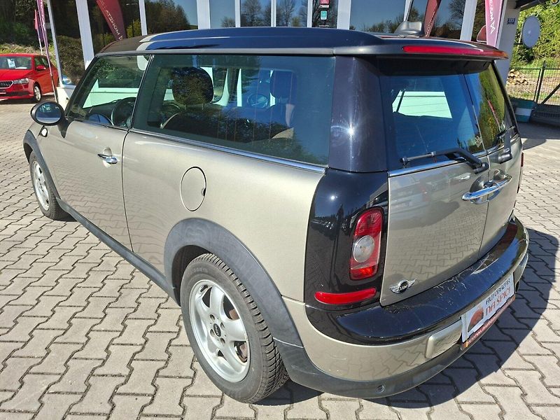 Mini Clubman (2009) 1.6i 88kW -VYHŘ.SED.-P.SENSORY - fotka 6 z 32