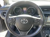 Toyota Auris 1,8 E-CVT Hybrid CZauto 1maj D - náhled 14