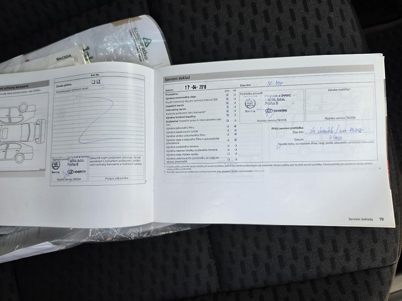 Škoda Fabia 1.2 TSI  - fotka 25 z 30