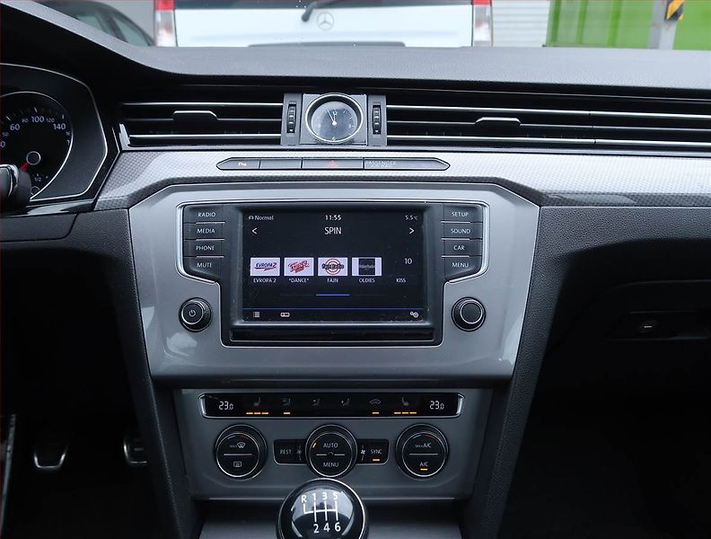Volkswagen Passat (2017) Alltrack 2.0 TDI, 4X4 - fotka 12 z 16
