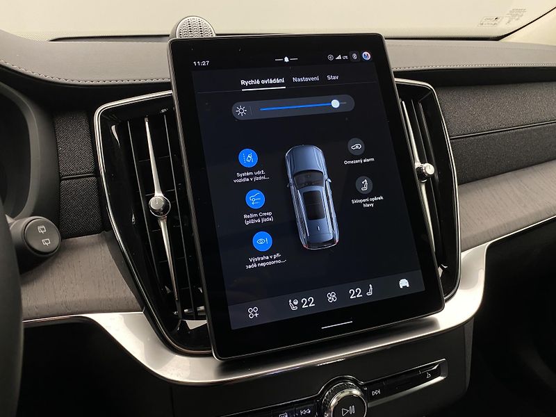 Volvo XC90 (2026) T8 AWD Plug-in BRIGHT ULTRA - fotka 50 z 75
