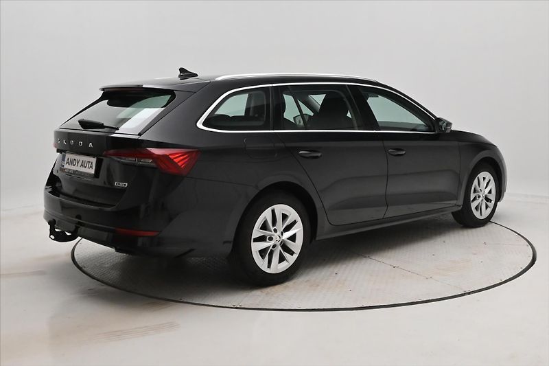 Škoda Octavia 1,5 TSI 110 kW DSG Style Záruk - fotka 5 z 32