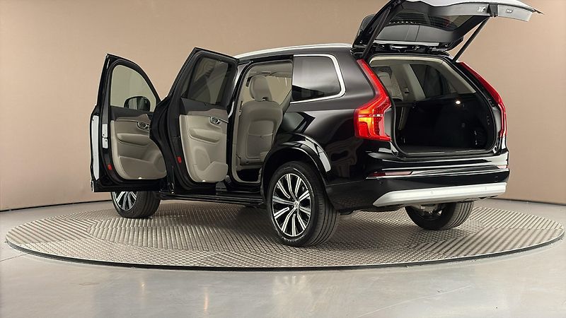 Volvo XC90 2.0 B5 AUT AWD Inscription - fotka 7 z 31