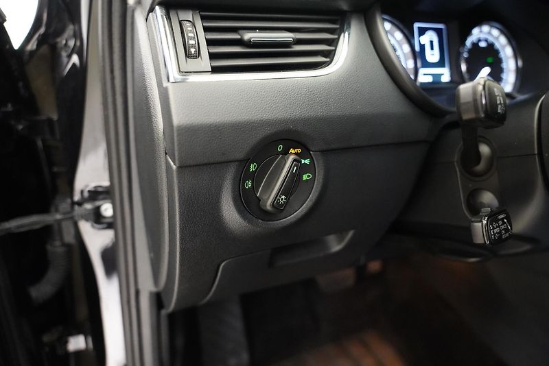 Škoda Octavia - fotka 13 z 30