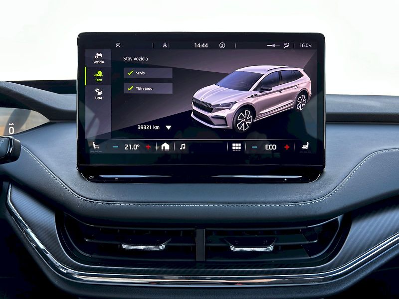Škoda Enyaq (2023) 80 iV 150kW Sportline - fotka 19 z 35