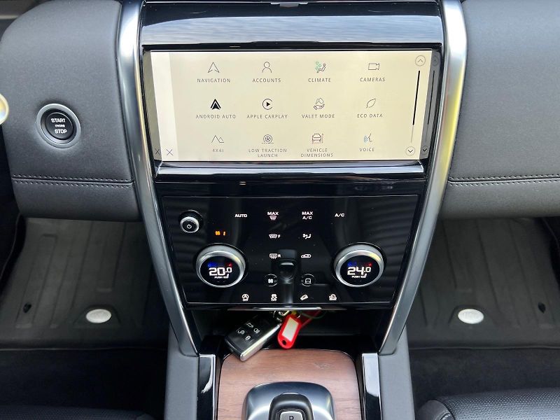 Land Rover Discovery Sport (2021) 2.0 Si4 183kW 4X4 CZ DPH  - fotka 11 z 25