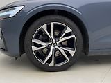 Volvo V60 B4 DARK PLUS AUT CZ - náhled 36