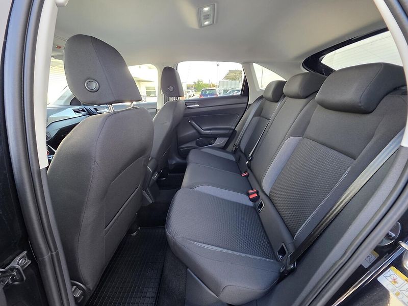 Volkswagen Taigo DSG 1,0 TSi 85 kW Life - fotka 18 z 21