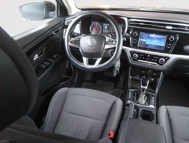 SsangYong Korando (2022) 1.5 T-GDI - fotka 7 z 20