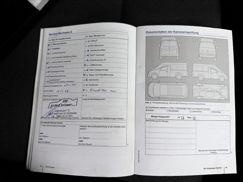 Volkswagen Caddy 2,0 TDi MAXI - fotka 27 z 32