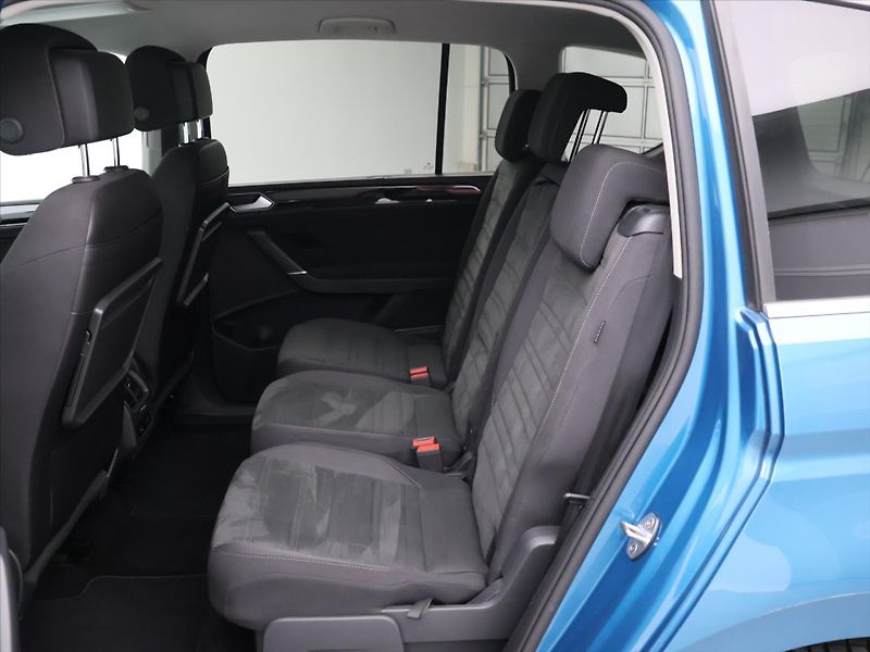 Volkswagen Touran 1.4 TSI 110kW DSG 7Míst CZ DPH - fotka 15 z 34