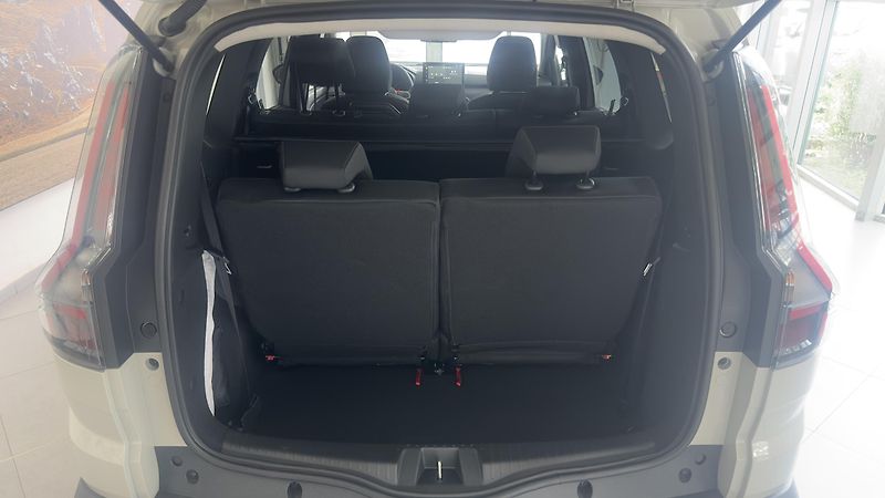 Dacia Jogger (2026) Expression Eco-G 120 7 míst - fotka 8 z 19