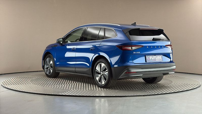 Škoda Enyaq 82 kWh AUT 80 Clever - fotka 2 z 29