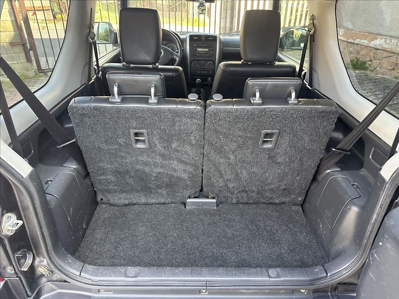 Suzuki Jimny 1,3 4x4 TAŽNÉ - fotka 5 z 19