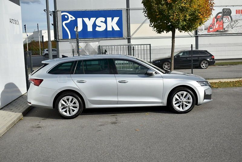 Škoda Octavia (2024) TOP SELECTION 2.0 TDI 110kW DS - fotka 10 z 32