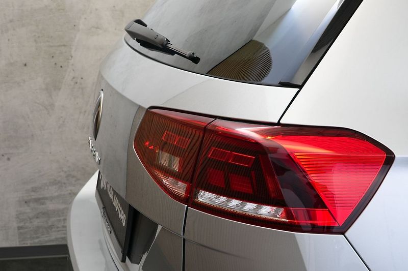Volkswagen Passat 2.0TDI 110kW Webasto Pano Tažn - fotka 8 z 31