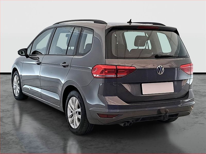 Volkswagen Touran (2015) 2.0 TDI, Navi, Park. senzory - fotka 4 z 15