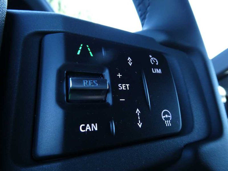 Land Rover Defender (2026) 110 3,0 X-Dynamic SE D250 - fotka 19 z 33
